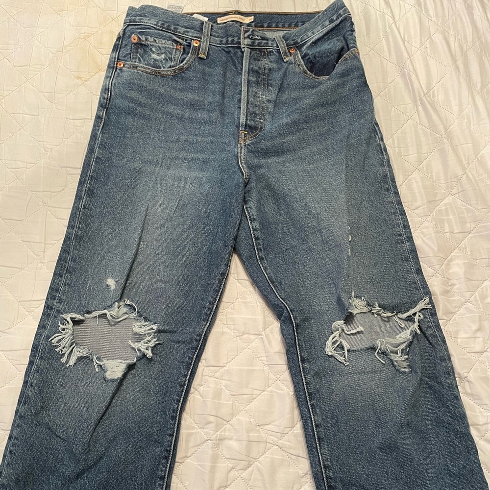 Levi’s ribcage straight ankle jeans